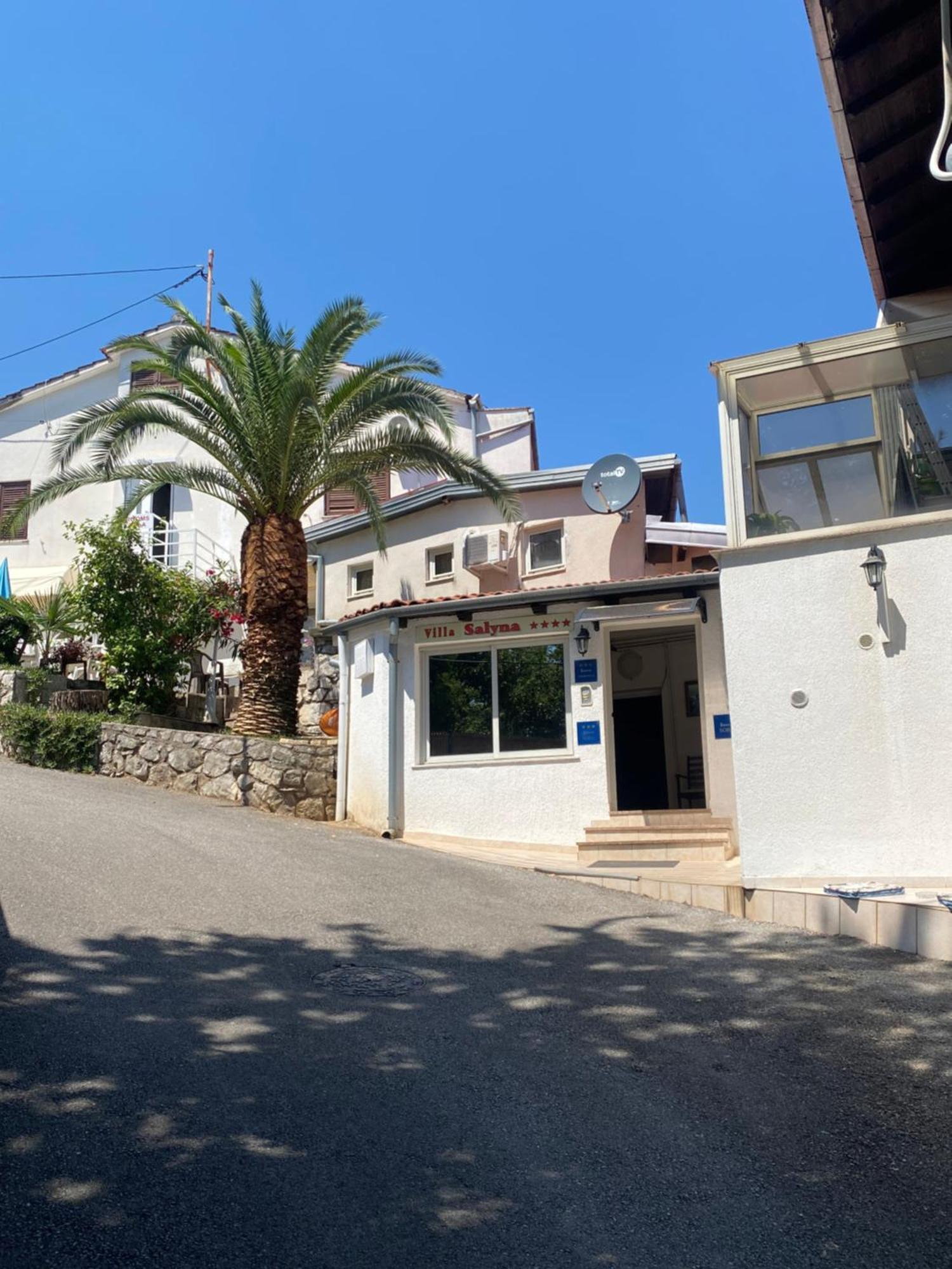 Villa Salyna Ičići Esterno foto