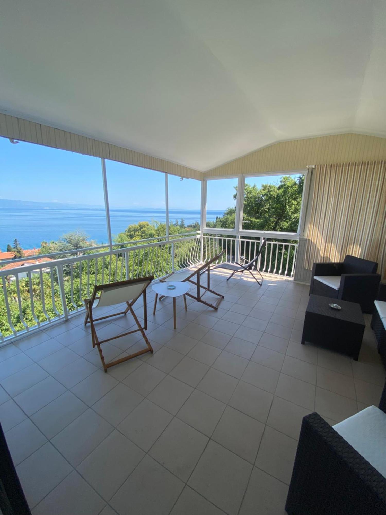 Villa Salyna Ičići Esterno foto